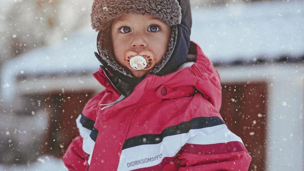 Opt for bigger, adjustable clothing